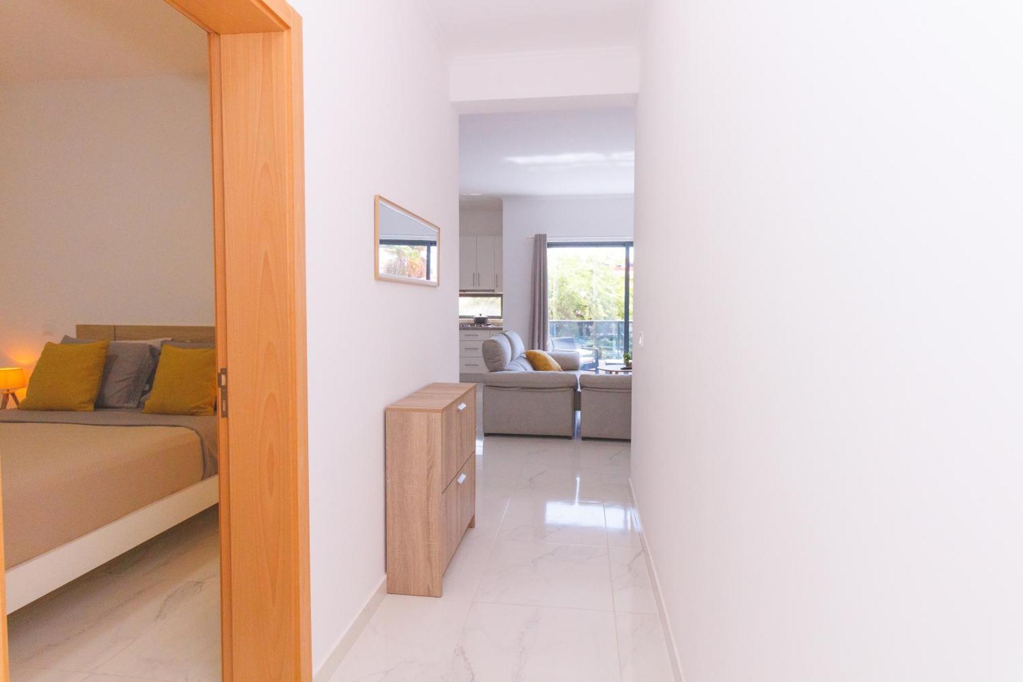 Brand New Spacious T3 Apartment In サンタ・マリア エクステリア 写真