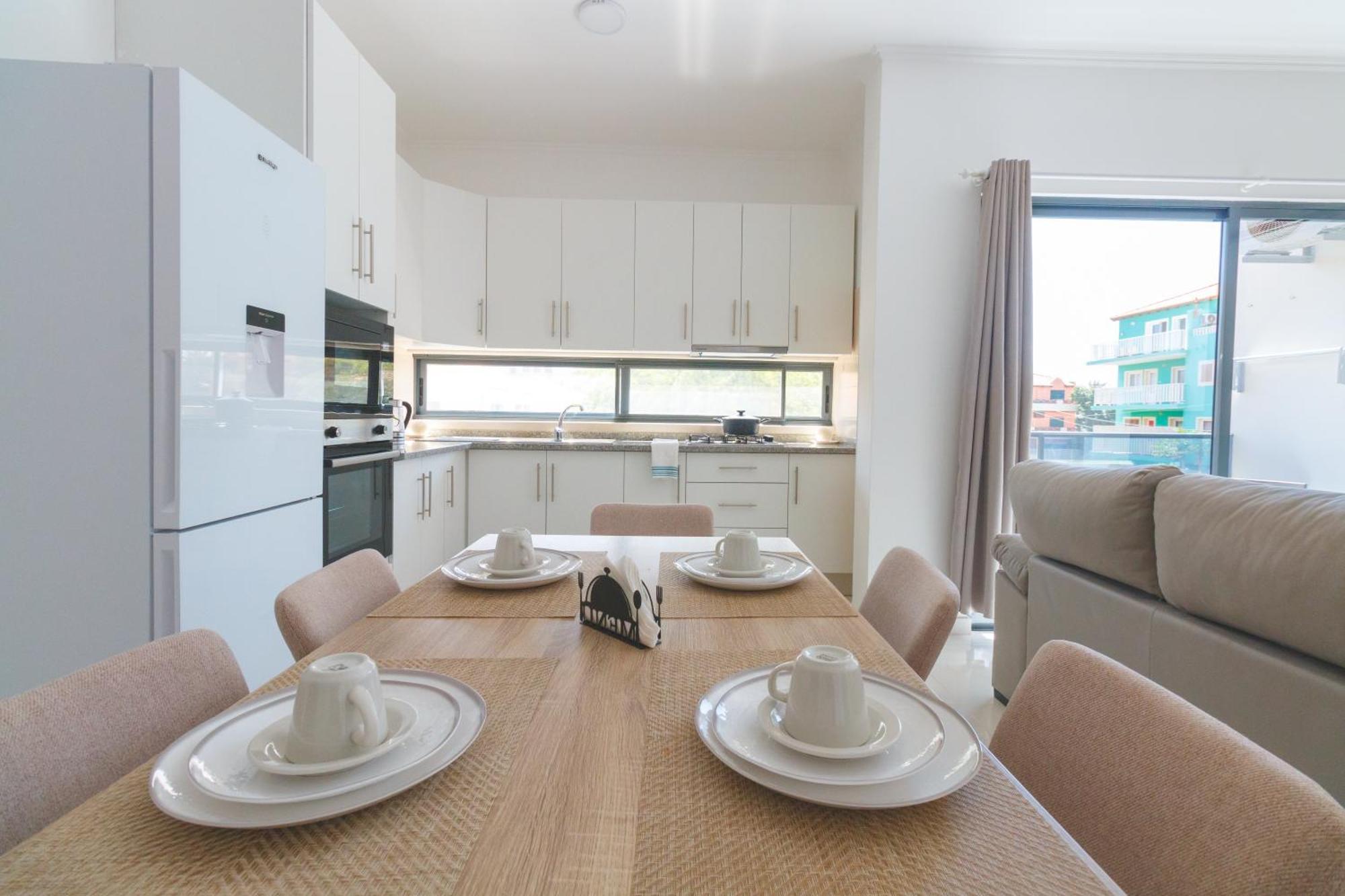 Brand New Spacious T3 Apartment In サンタ・マリア エクステリア 写真
